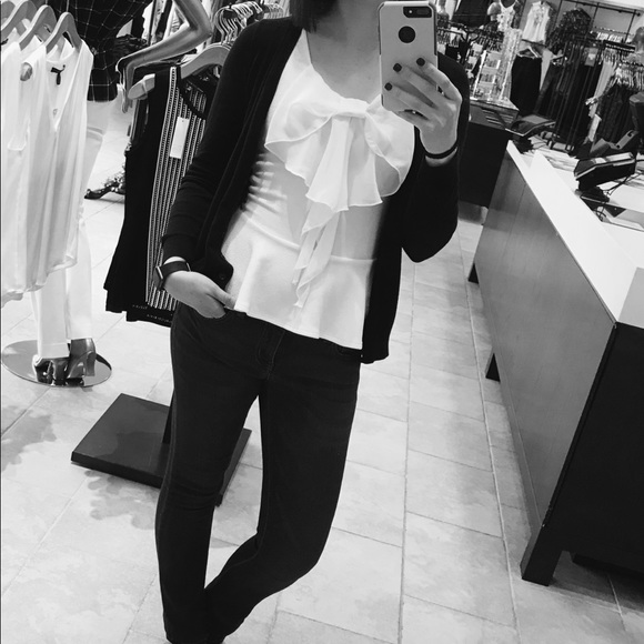 Meet your posher. 😊 - Picture 5 of 7